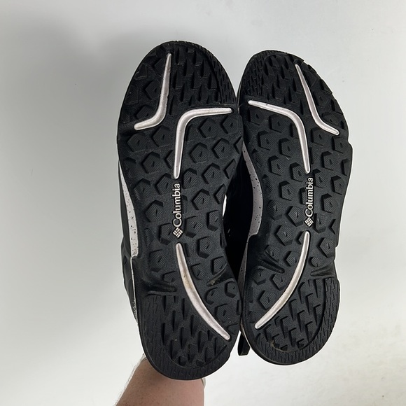 Columbia black white lace up minimalist athletic shoes sneakers women's size 9 - Picture 8 of 9